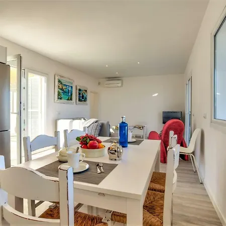 Beach Villa Can Siquier Βίλα